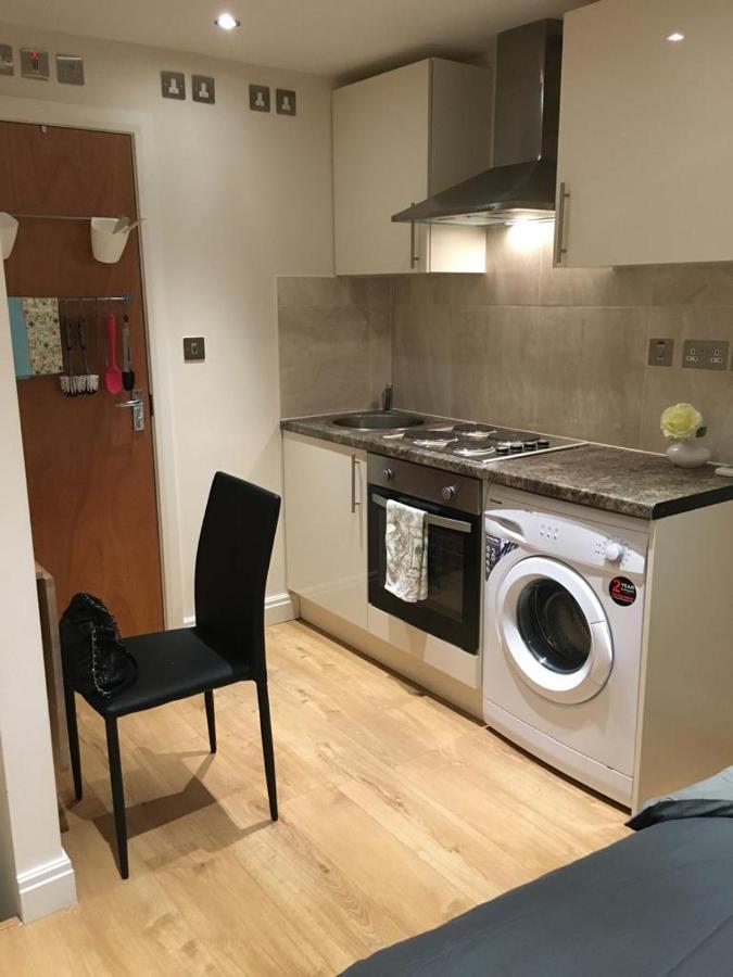 Studio Flat In The Heart Of Golders Green Londra Exterior foto